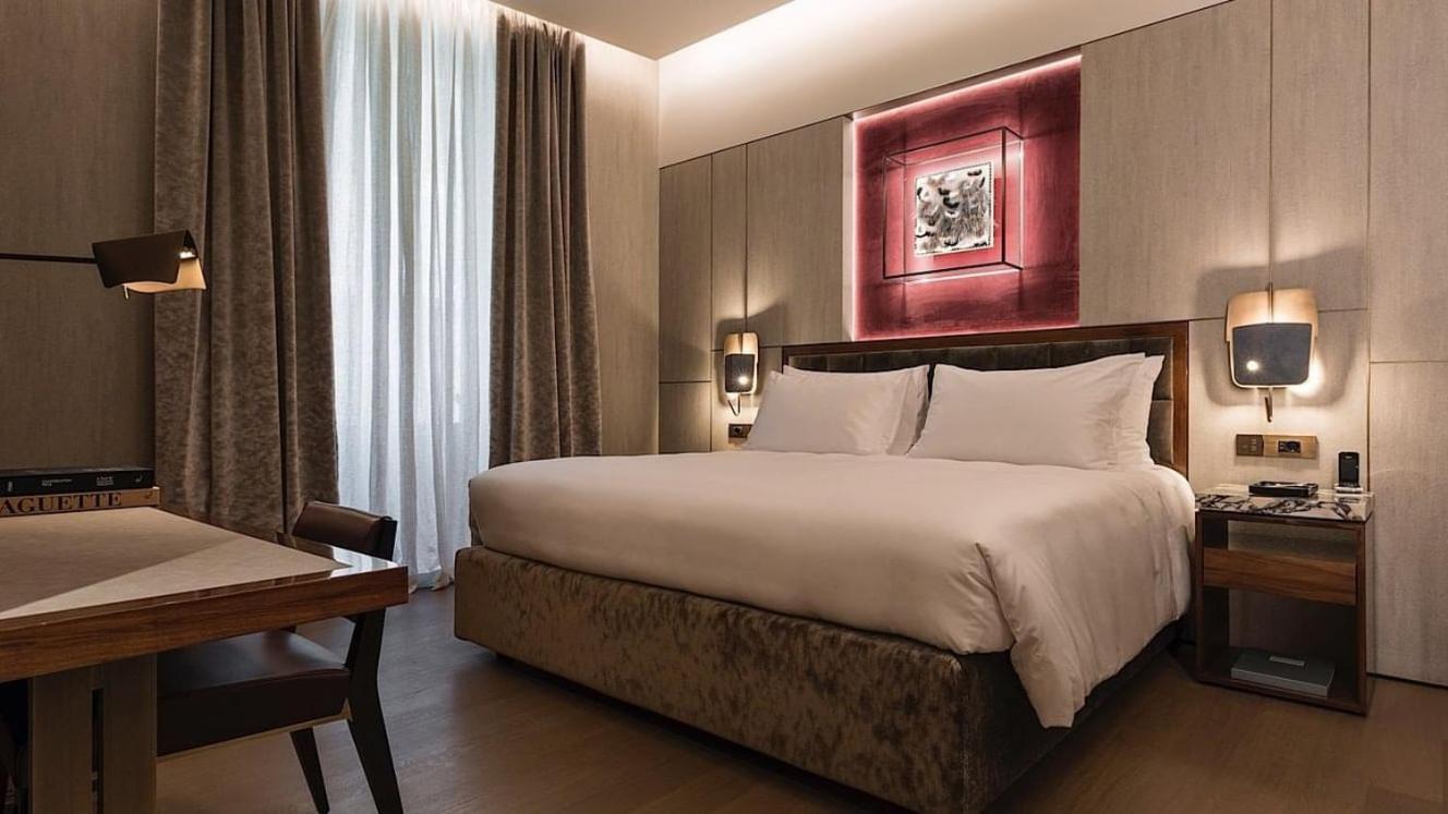Fendi Private Suites - Small Luxury Hotels Of The World Rome Exterior photo